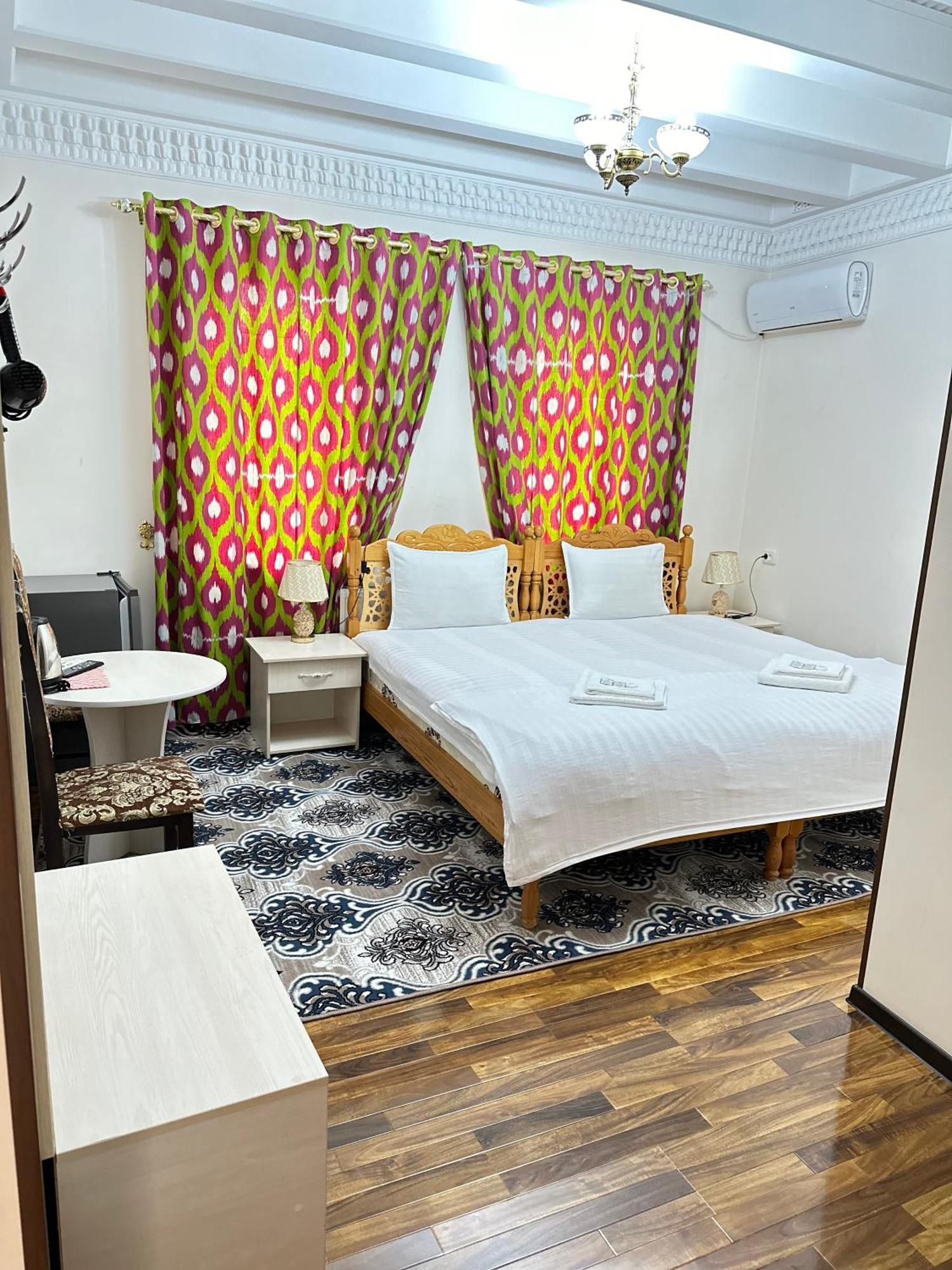Hotel Mironshox بخارى المظهر الخارجي الصورة
