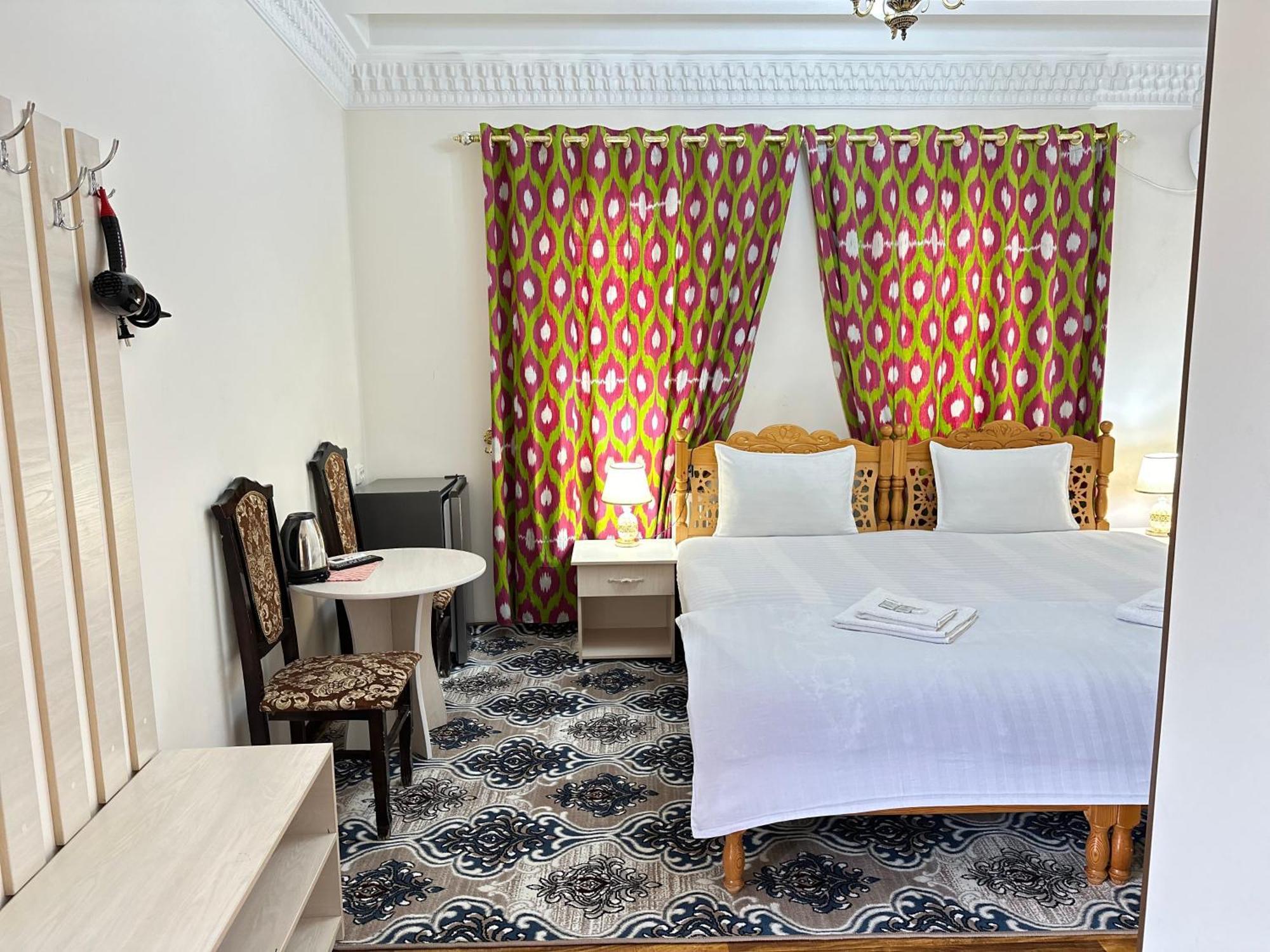 Hotel Mironshox بخارى المظهر الخارجي الصورة